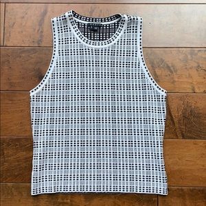 Theory Checkered Tank